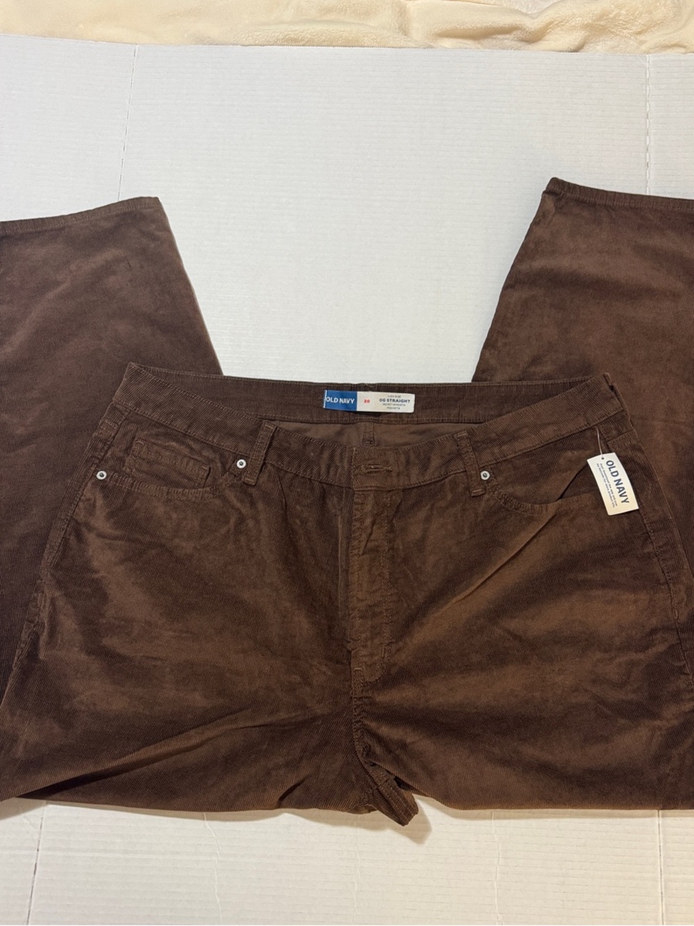 Old Navy Women’s Dark Brown Straight-Leg Corduroy Pants (217)